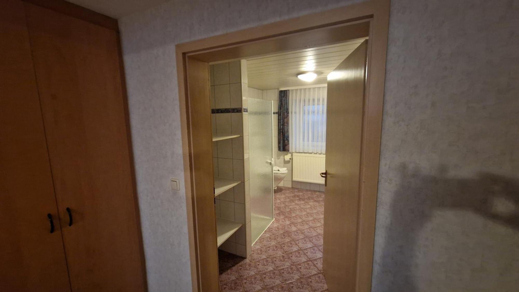Ipsheim Schwarzer Adler - Hotel Garni חדר תמונה